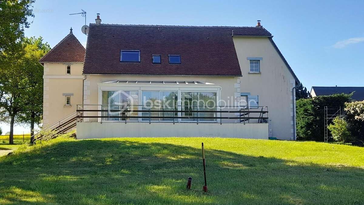 Maison à LA CROIX-EN-TOURAINE