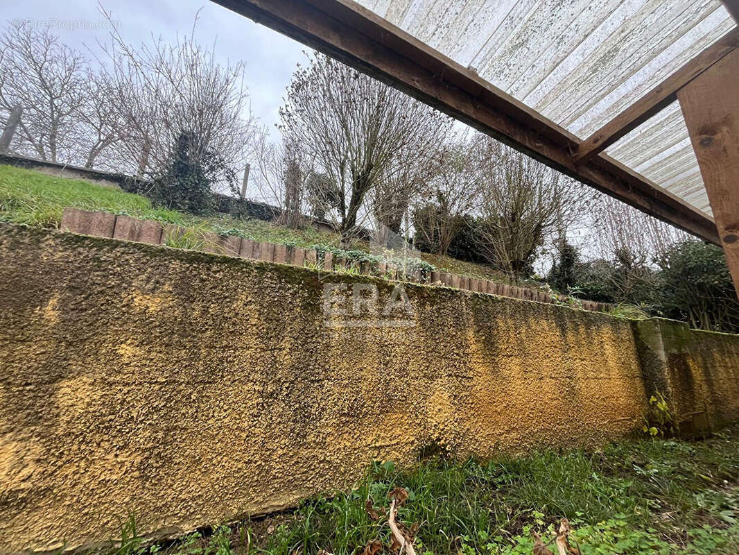 Maison à PONT-D'AIN