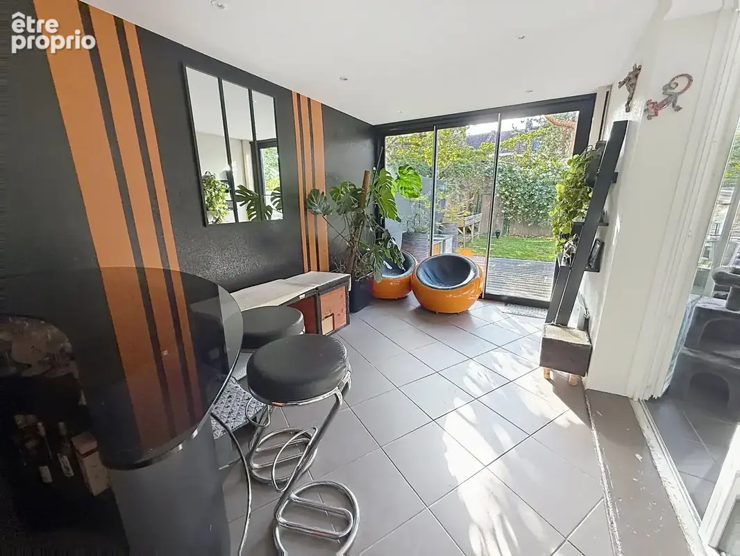 Tourcoing, à proximité de mouvaux   superbe maison esprit loft avec jardin plein sud ! - photo 5