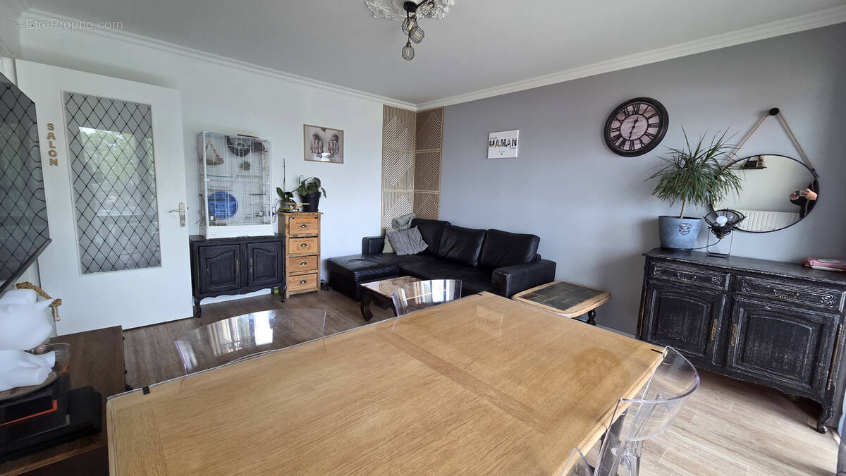 Appartement à LIMEIL-BREVANNES