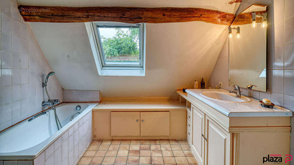 Maison à SAINT-FORGET