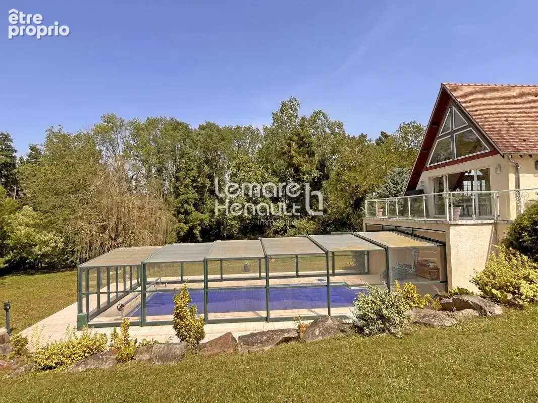 Superbe propriété 6 chambres, piscine sur 6800 m² de terrain - photo 9