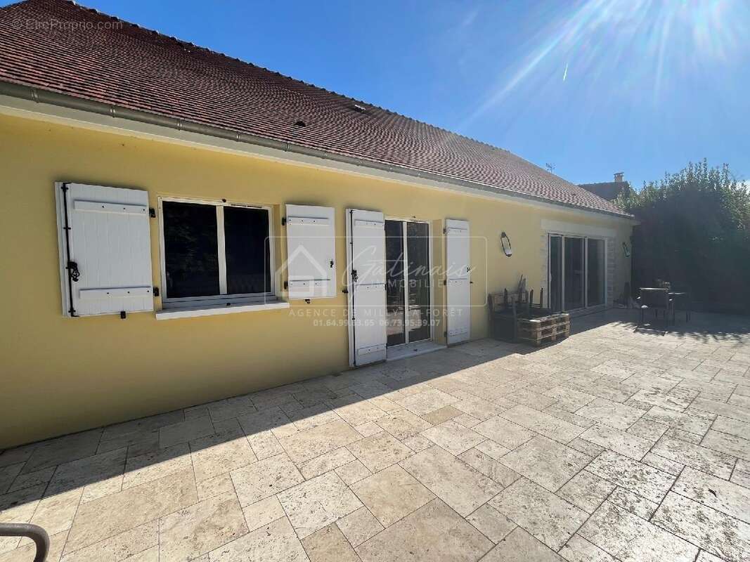 Maison à MILLY-LA-FORET