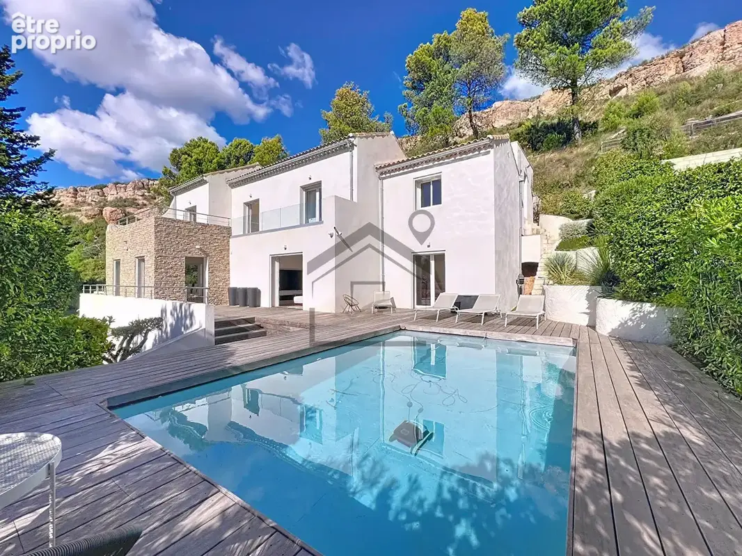 Photo Maison à Vitrolles au prix de 750 000€