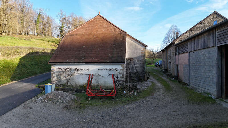 Maison à TOURMONT