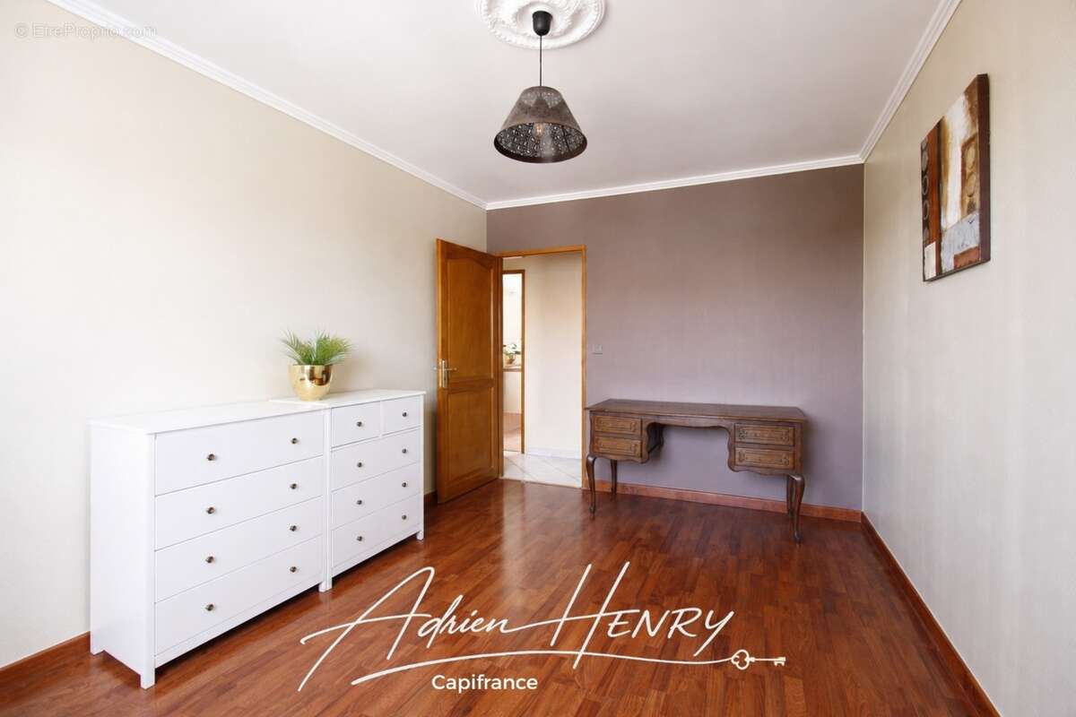 Maison à vendre 6 pièces HUSSIGNY GODBRANGE (54) - photo 10
