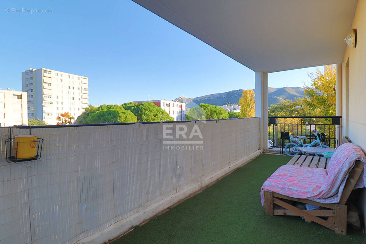 Appartement à MARSEILLE-11E