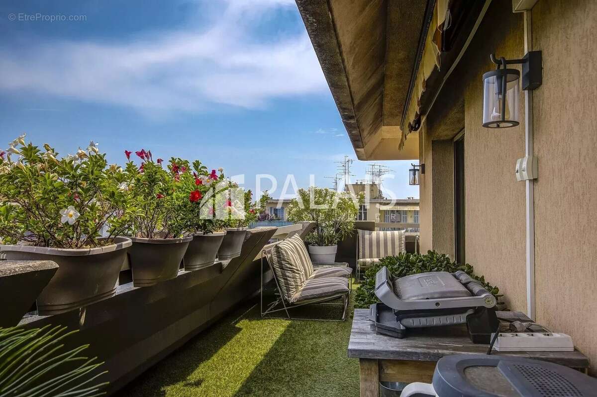 Appartement à NICE