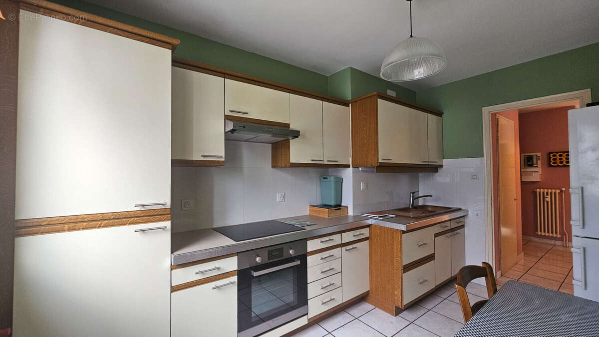 Appartement à DOUVAINE