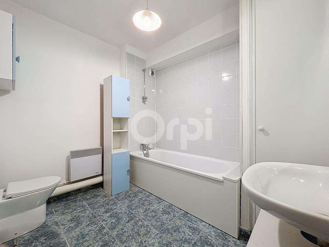 Appartement à CLERMONT