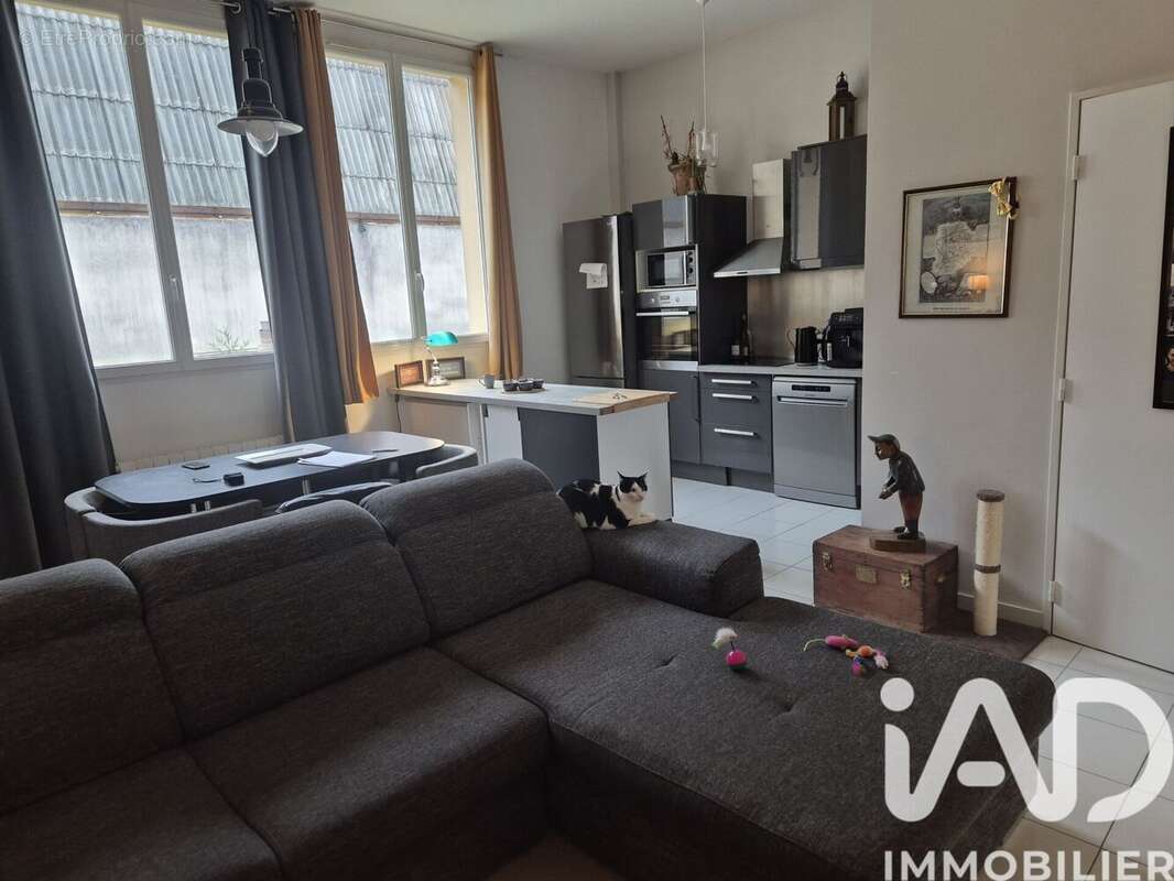 Photo 2 - Appartement à CHAMPAGNE-SUR-SEINE