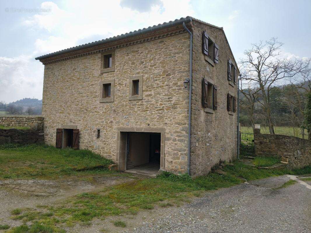 Maison à ANTUGNAC
