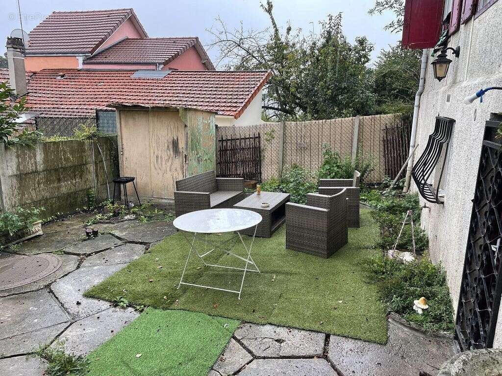 Maison à LA FRETTE-SUR-SEINE