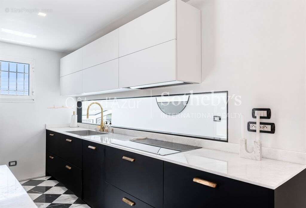 Appartement à VILLEFRANCHE-SUR-MER