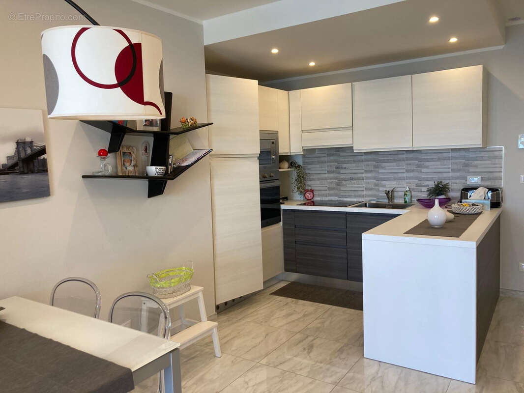 Appartement à MENTON