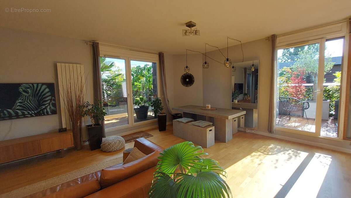 Appartement à VERSAILLES