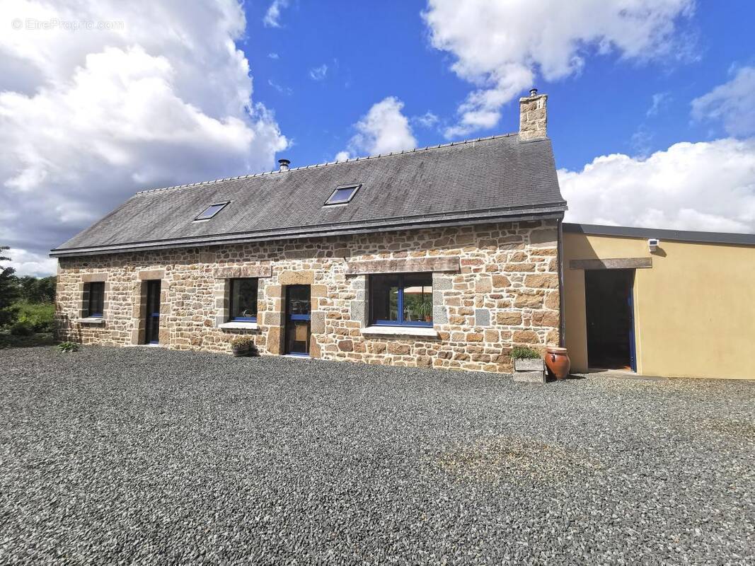 Maison à CAVAN