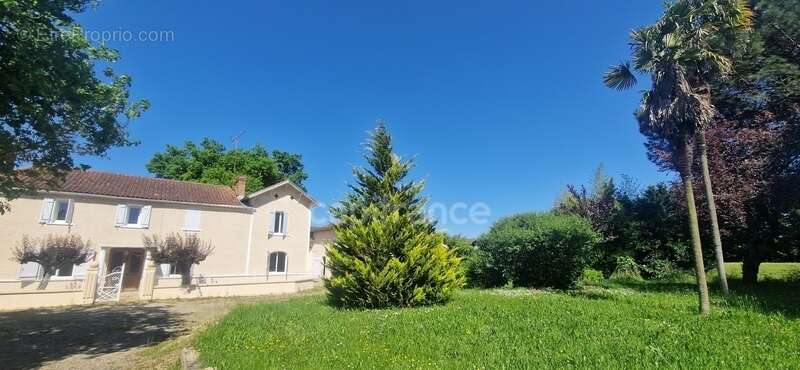 Maison à vendre 8 pièces SAINTE CHRISTIE D'ARMAGNAC (32) - photo 25