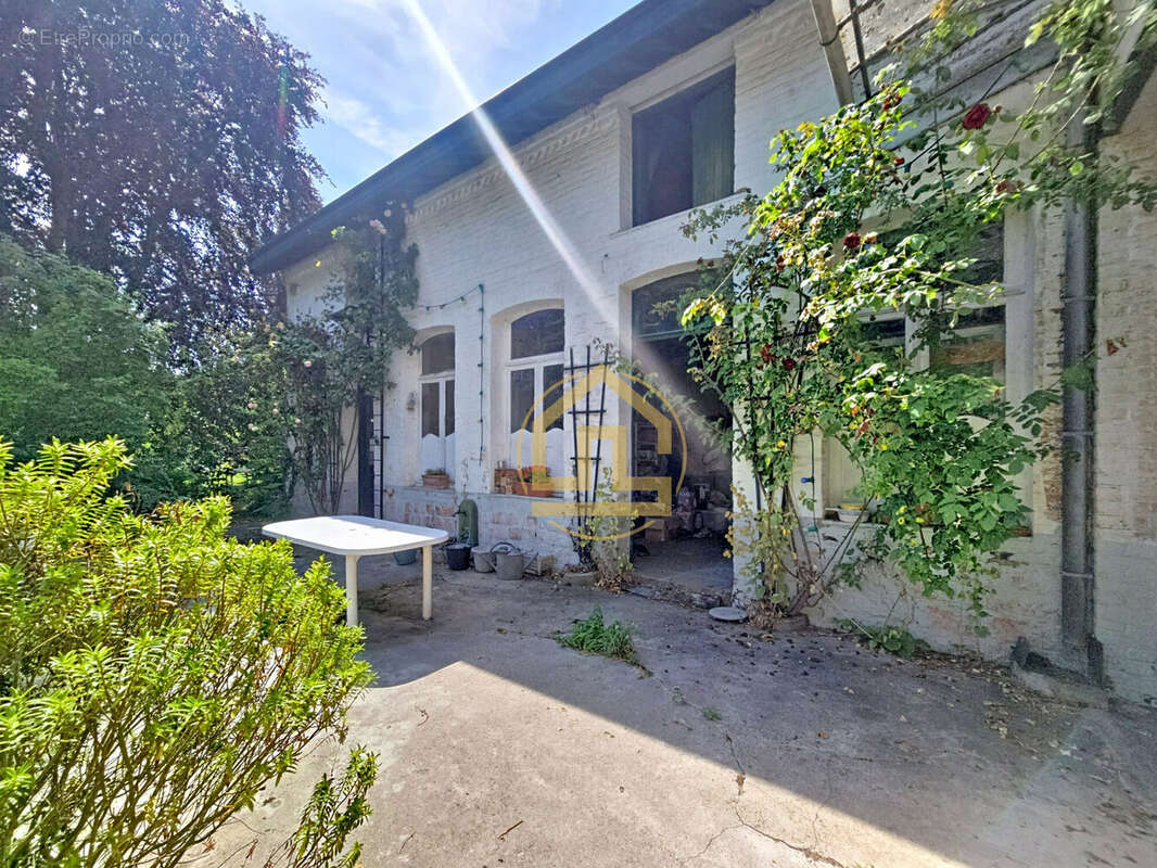 Maison à LE QUESNOY