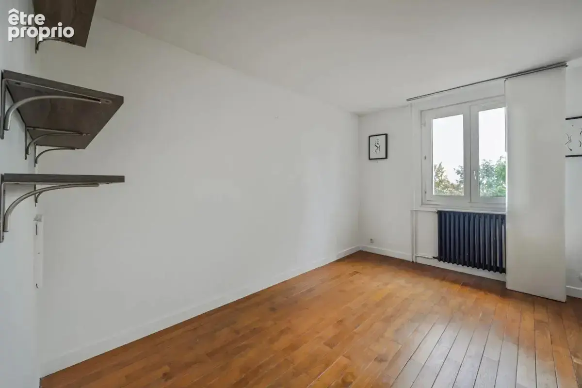 Appartement de 4 pièces de 99 m² à Châtenay-Malabry - photo 10