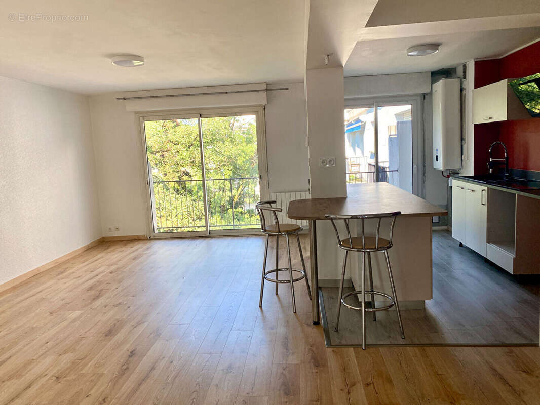Appartement 74m² à pau - photo 2
