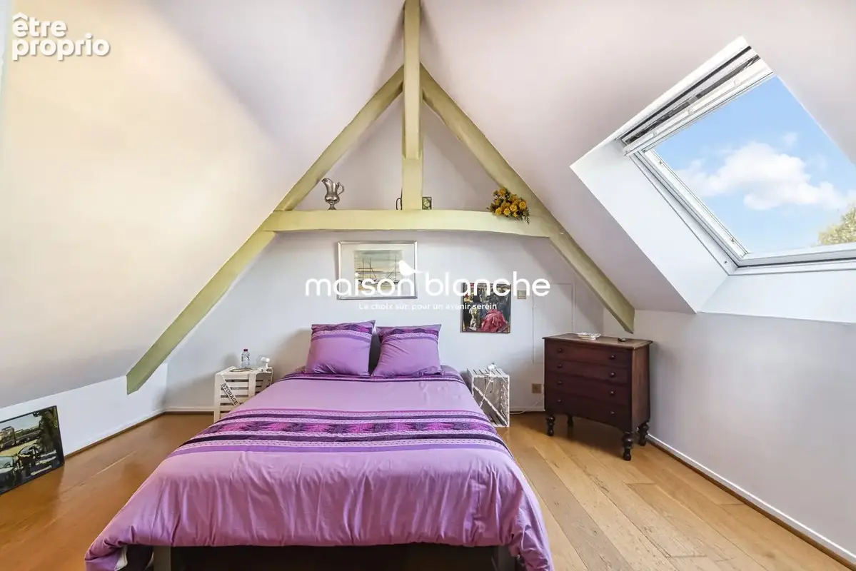 Maison 8 pièces 300 m² à vendre à Bouchemaine (49080) - photo 8