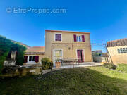 Maison à L&#039;ISLE-SUR-LA-SORGUE