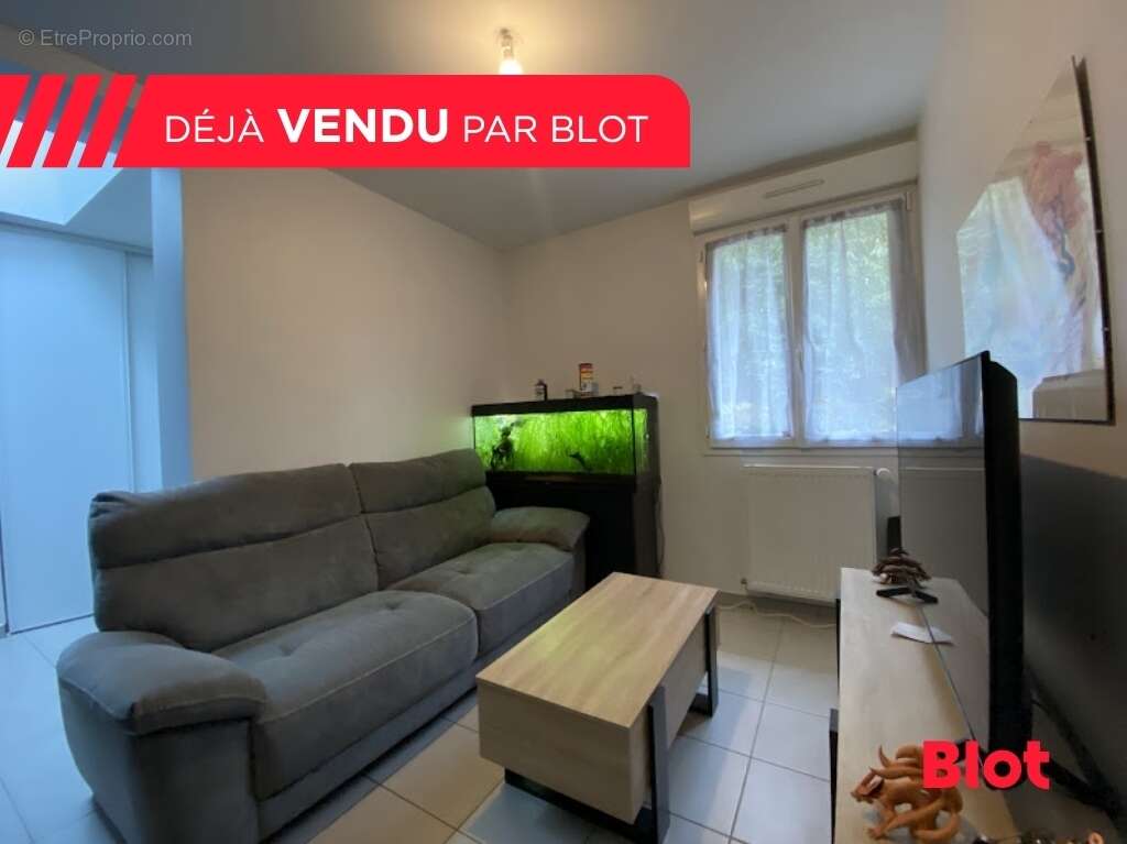 Appartement à JANZE