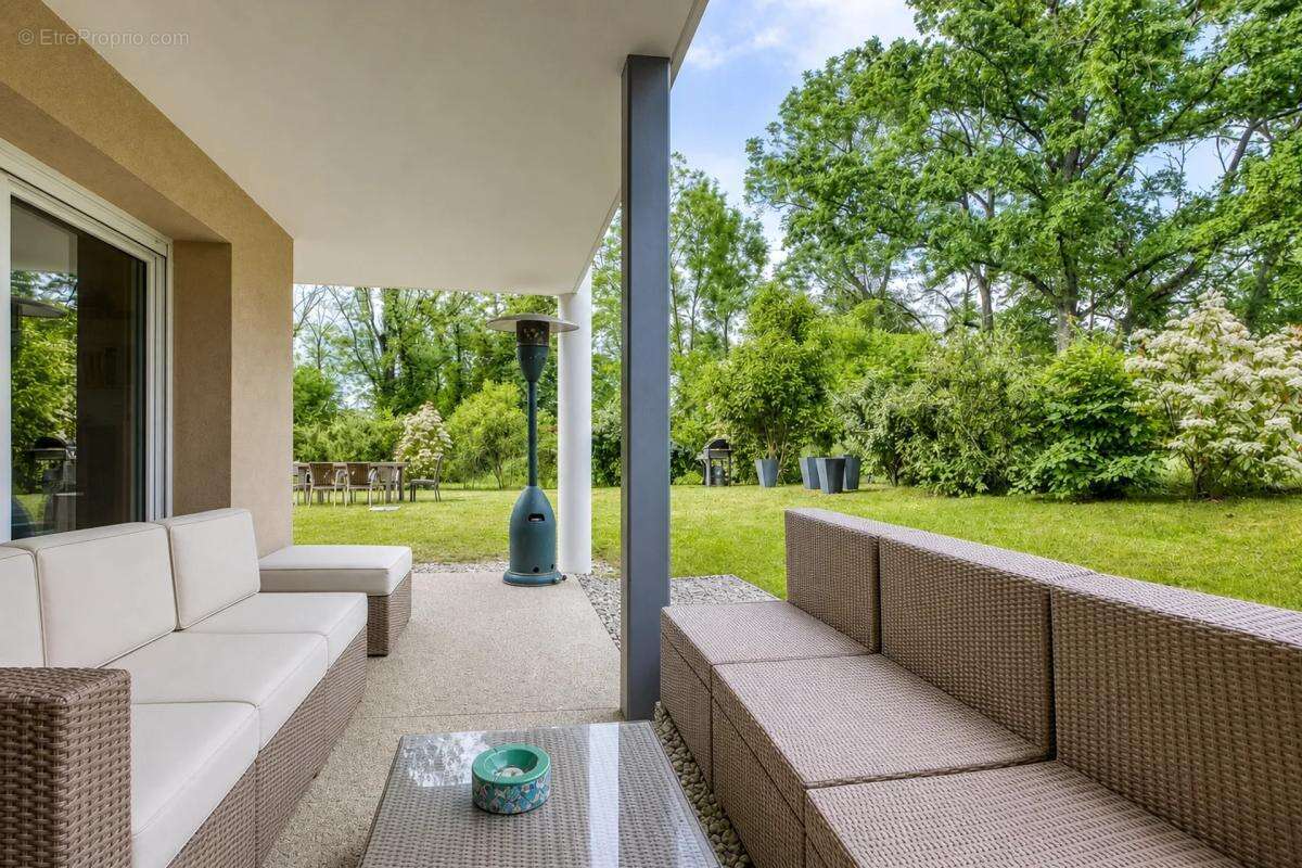 Appartement à VETRAZ-MONTHOUX