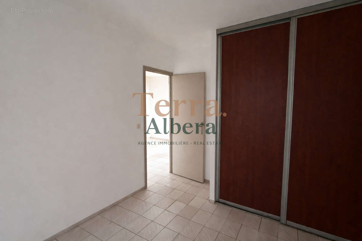 Appartement T4 - 80,61m2 + terrasse - photo 7