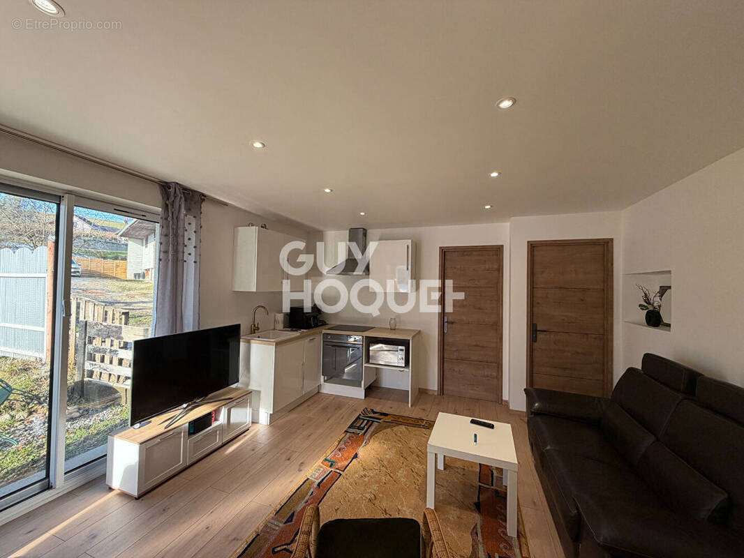 Appartement à HERY-SUR-ALBY