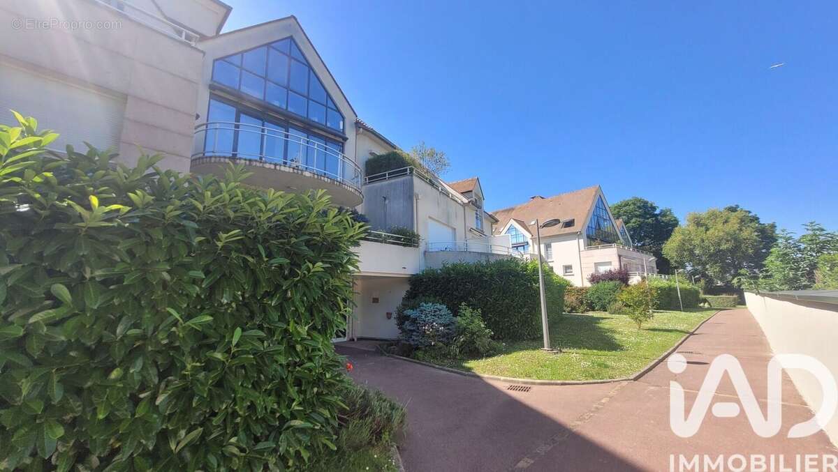 Photo 9 - Appartement à OZOIR-LA-FERRIERE