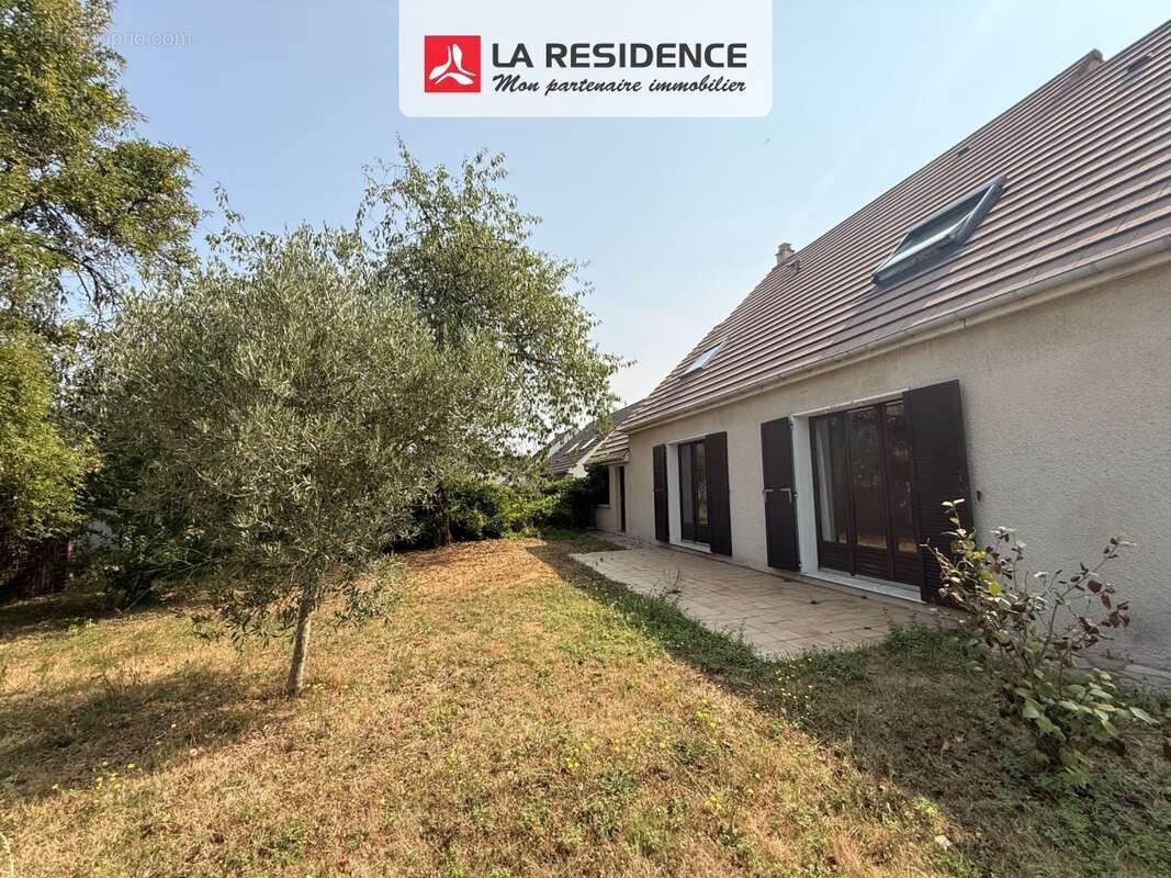 Maison 143 m² à Bievres  - photo 9