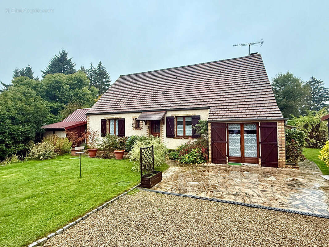 Maison à CHAUMONT-EN-VEXIN