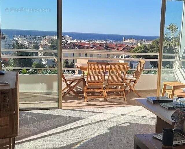 Appartement à CANNES