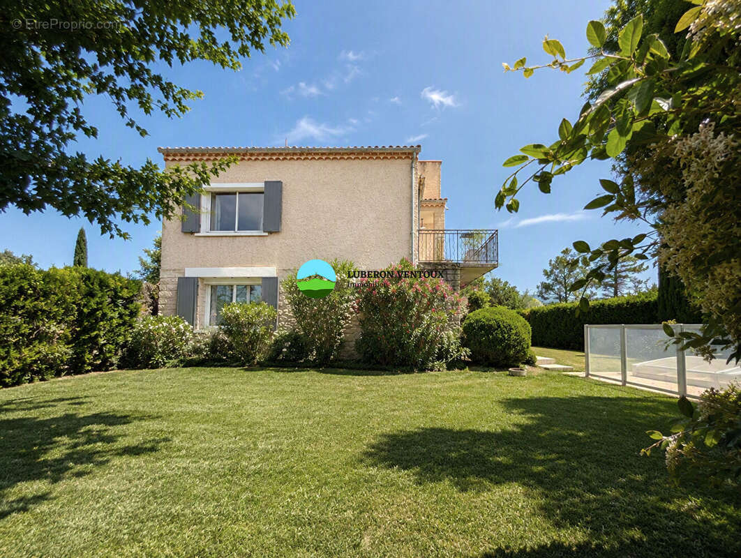 Maison à MORMOIRON
