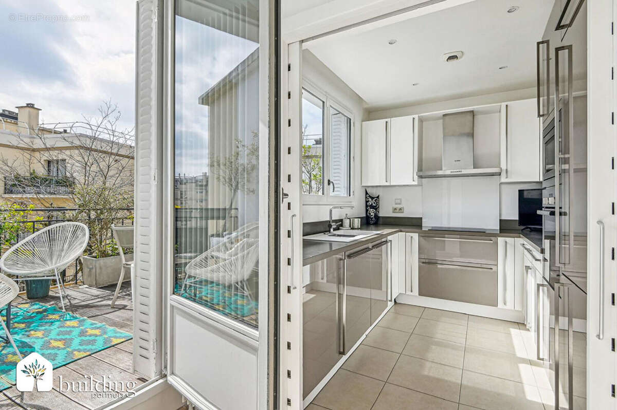 Neuilly-sur-Seine Château - Appartement coup de coeur 4 pièces de 115,75 m² avec terrasses - photo 7