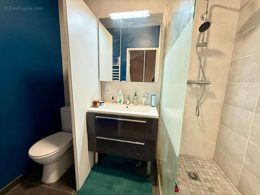 Appartement à LYON-8E