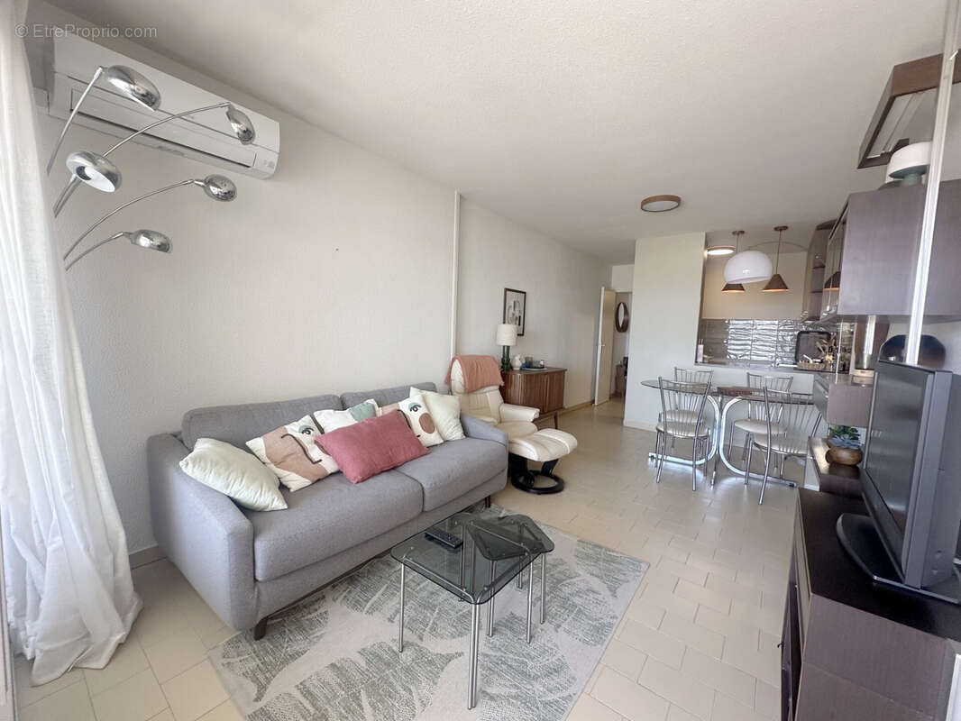 Appartement à CANDILLARGUES