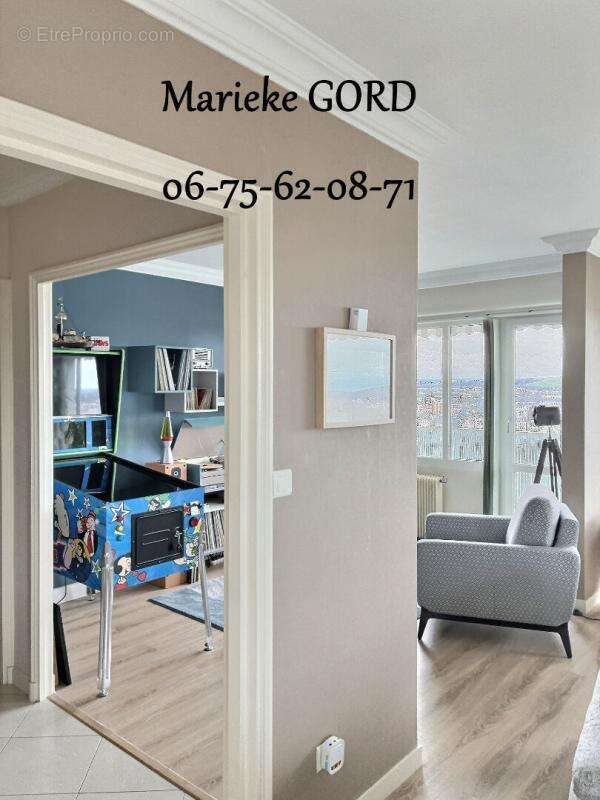 Appartement à SAINT-ETIENNE