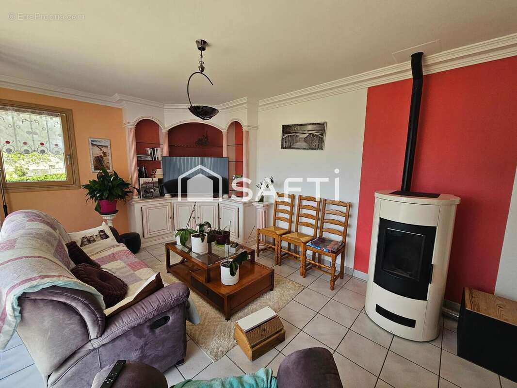 Photo 5 - Maison à LOCMINE