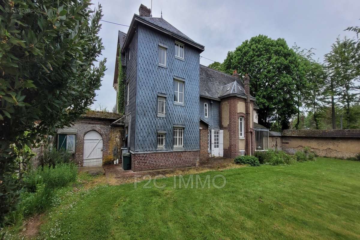 Maison à BOURG-ACHARD