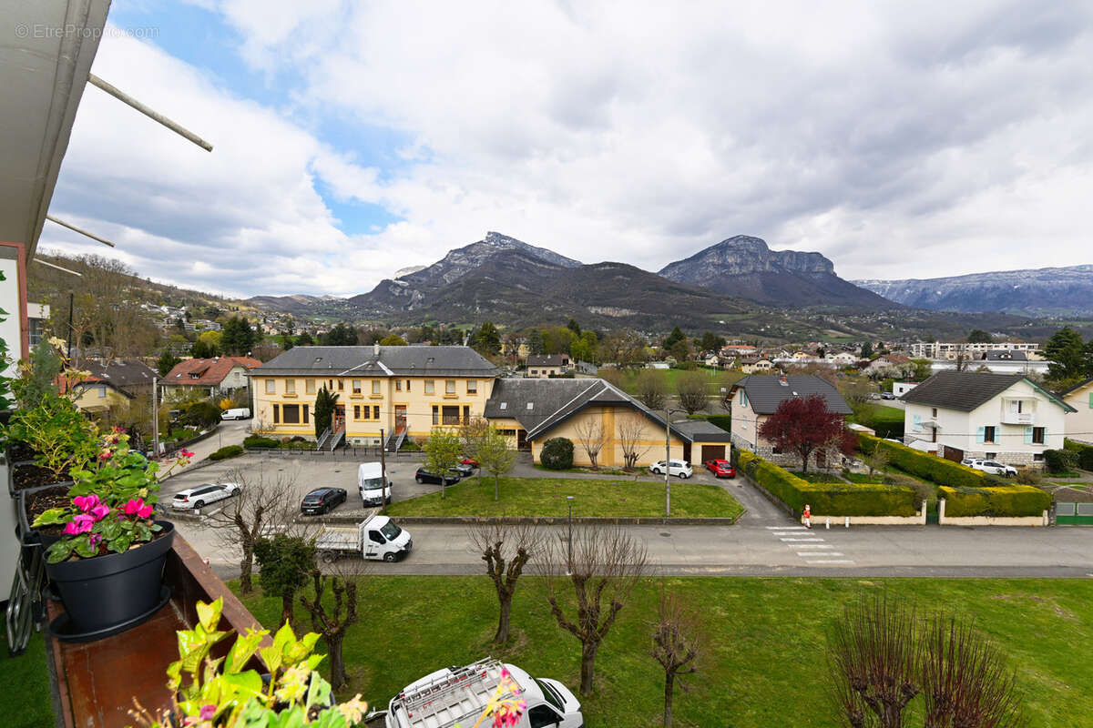 Appartement à BASSENS