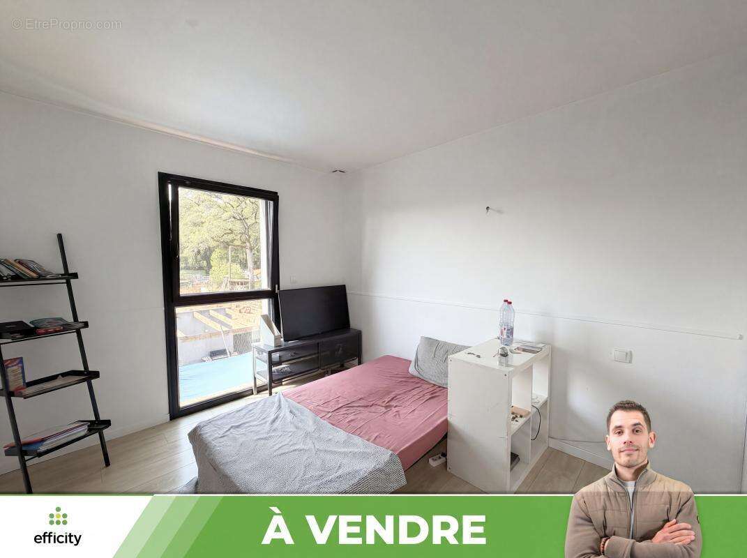 Maison 230 m² à Montamise  - photo 13