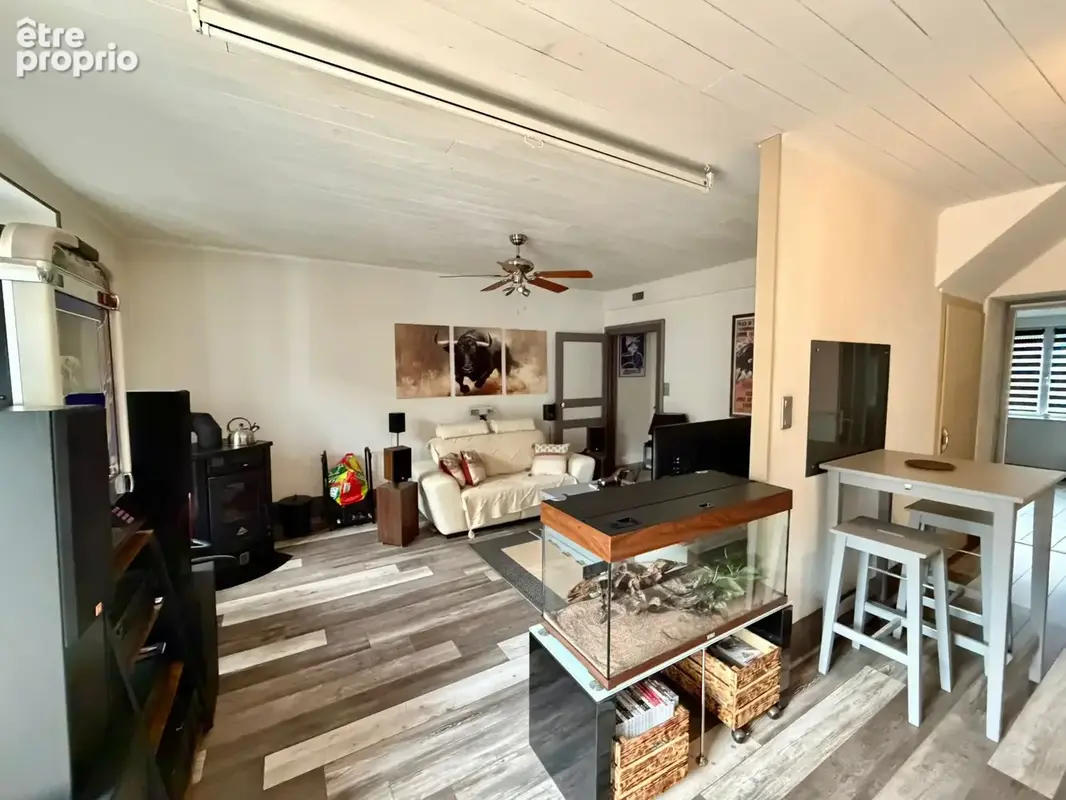 Vente maison de village mitoyenne sur 4 ares 51 ca de terrain SAINT-SAUVEUR - photo 6