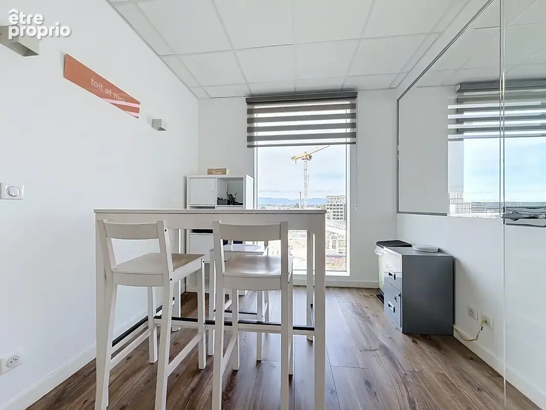 Annemasse – bureaux 70 m² – 4 bureaux – 2 parkings – gare & tram à pied - photo 7