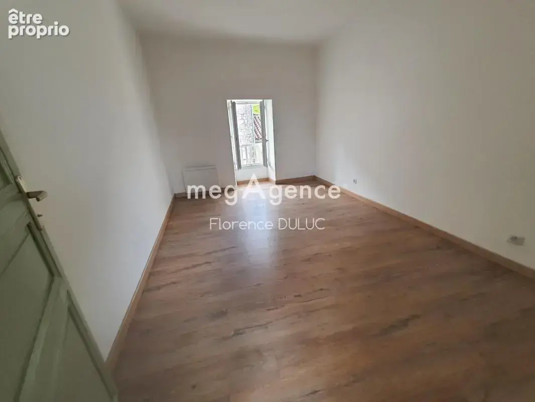 Maison coeur de ville renovee  avec patio - photo 11