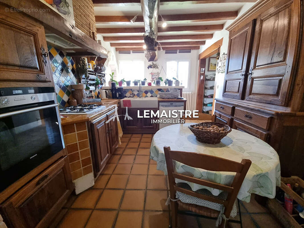 Maison a vendre - a 3 minutes st-romain - 204 m² - 5 chambres - garage dependance - photo 7