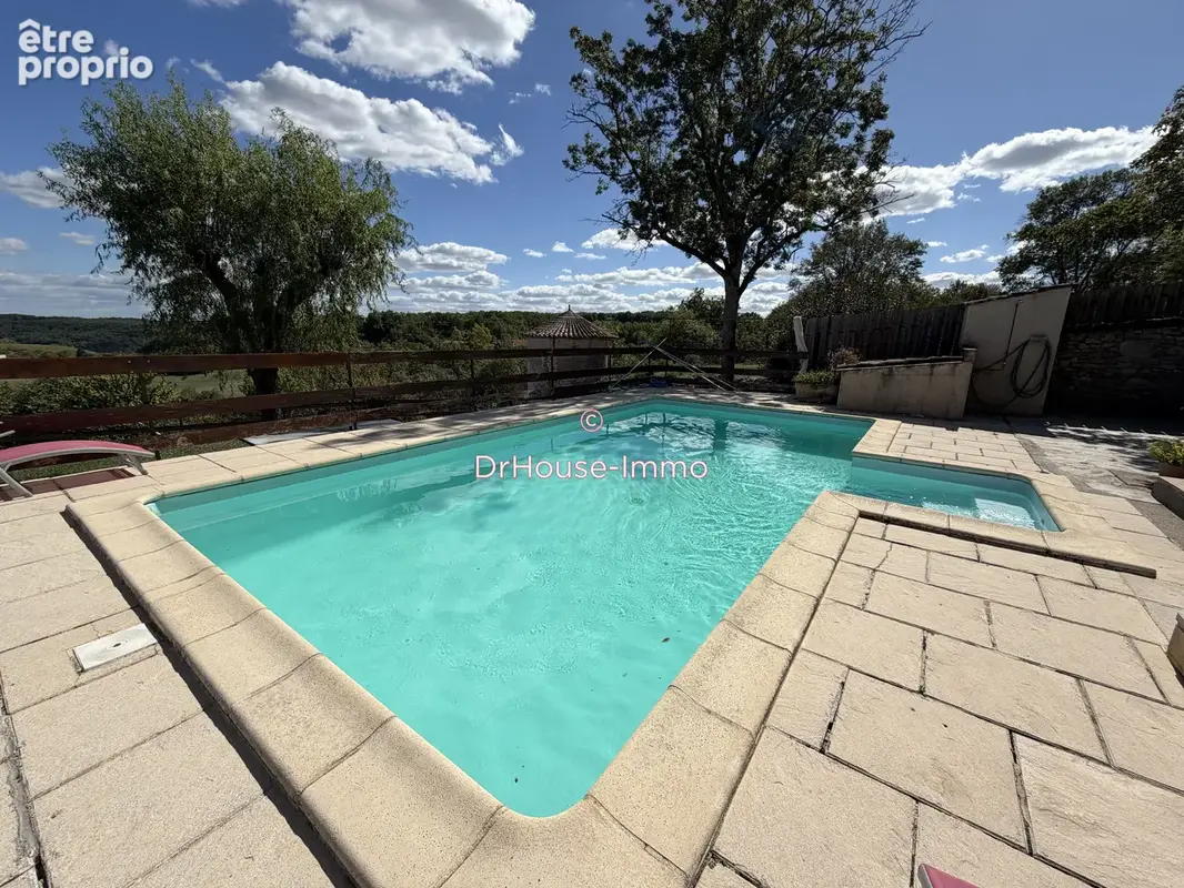 Maison 12 pièces 286 m² à vendre à Puy-L'eveque (46700) - photo 13