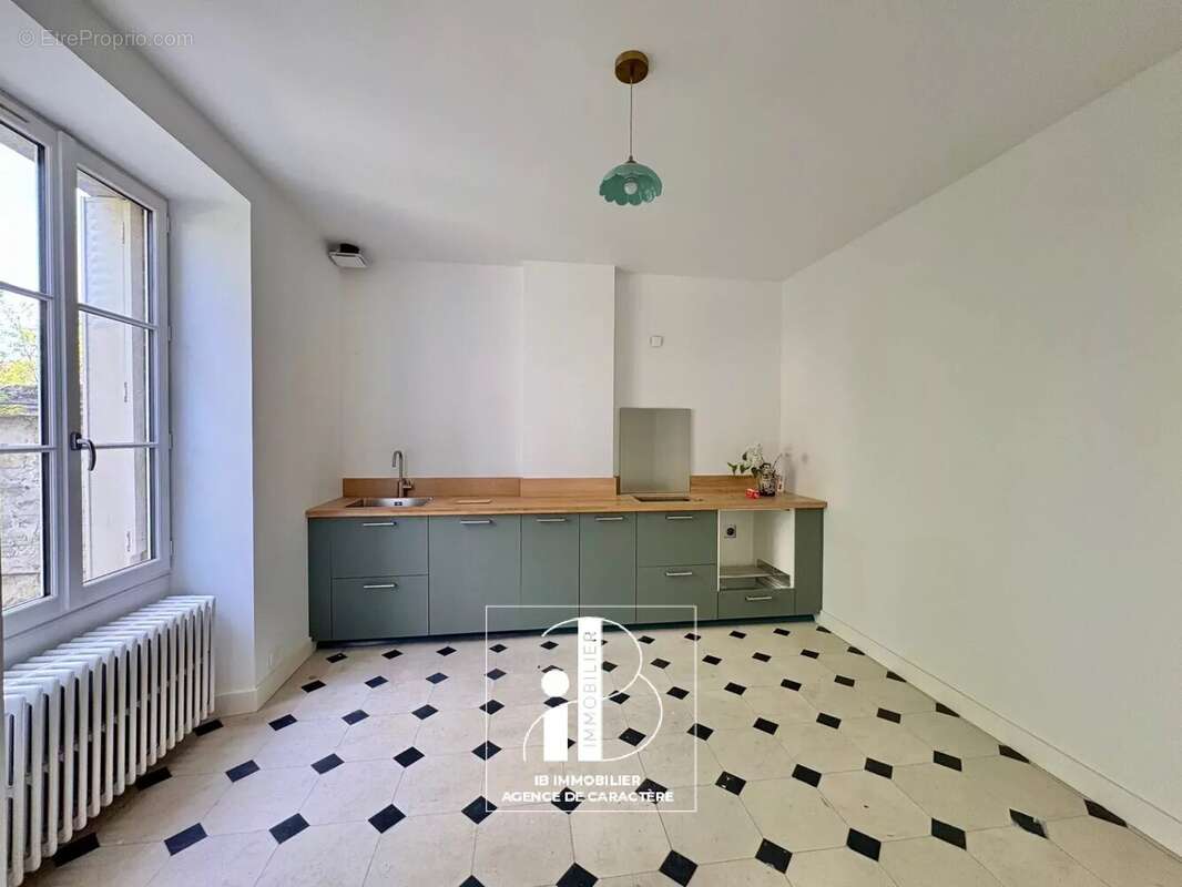 Maison à BOURRON-MARLOTTE